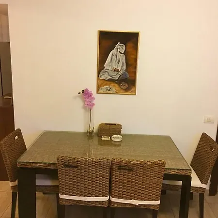 Aida's Apartmán Mamaia